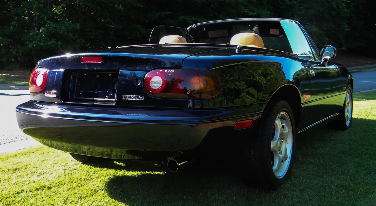 1996 Mazda NA MX-5 Miata - Image 26 of 31