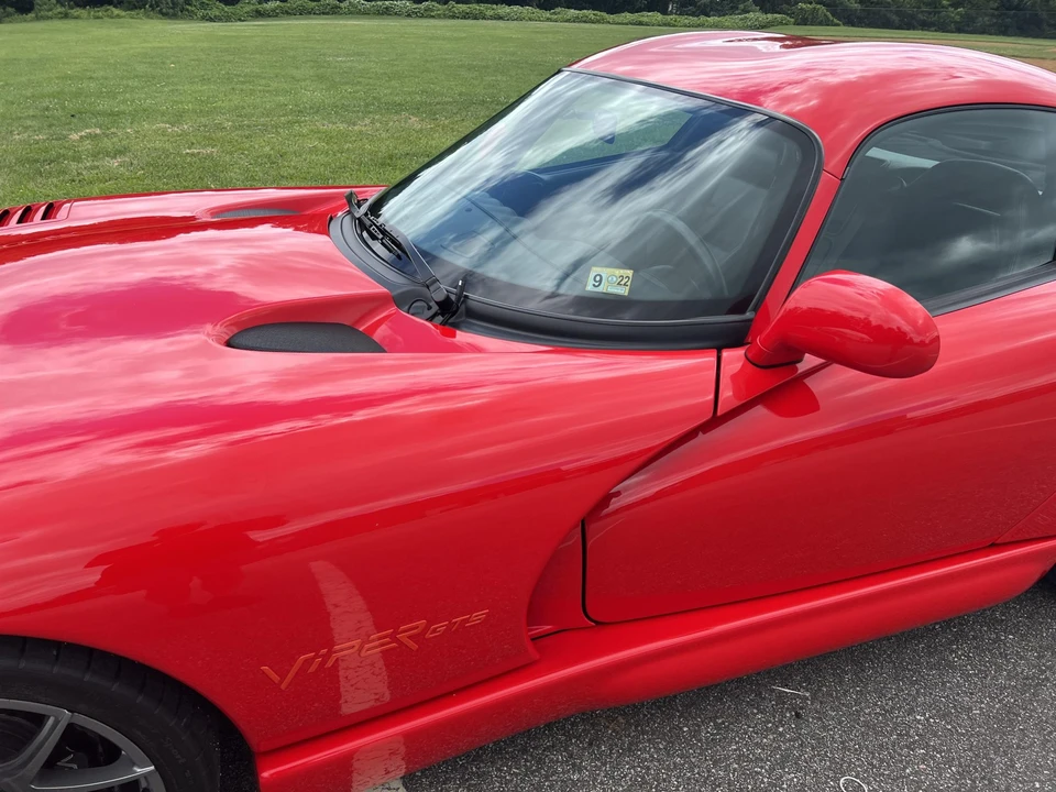 1997 Dodge Viper GTS 2nd Gen - Image 20 of 31
