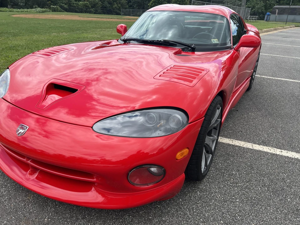 1997 Dodge Viper GTS 2nd Gen - Image 16 of 31