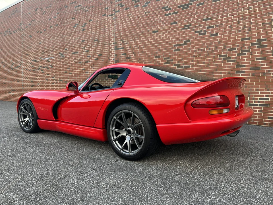 1997 Dodge Viper GTS 2nd Gen - Image 6 of 31