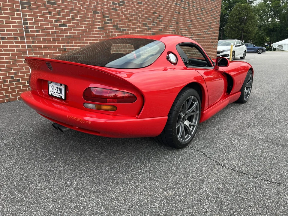 1997 Dodge Viper GTS 2nd Gen - Image 10 of 31