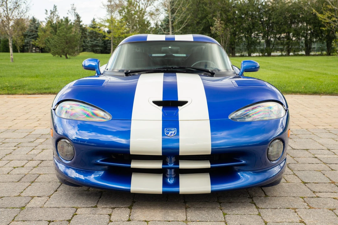 1997 Dodge Viper GTS 2nd Gen - Image 17 of 31