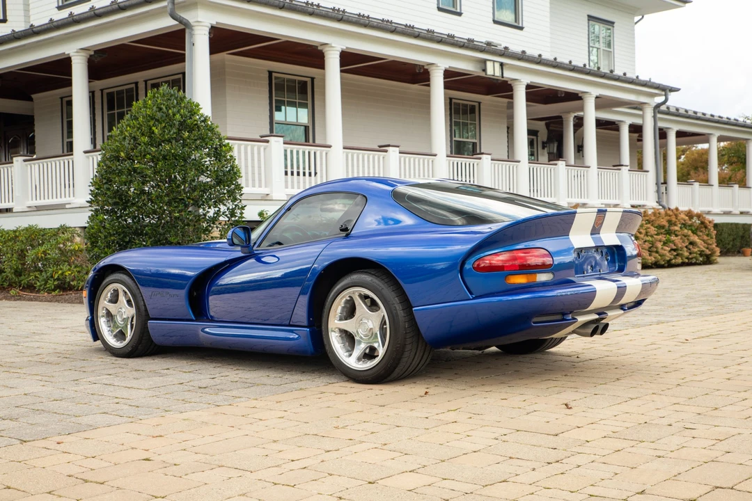 1997 Dodge Viper GTS 2nd Gen - Image 14 of 31