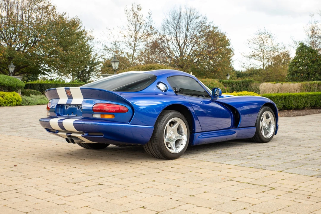 1997 Dodge Viper GTS 2nd Gen - Image 16 of 31