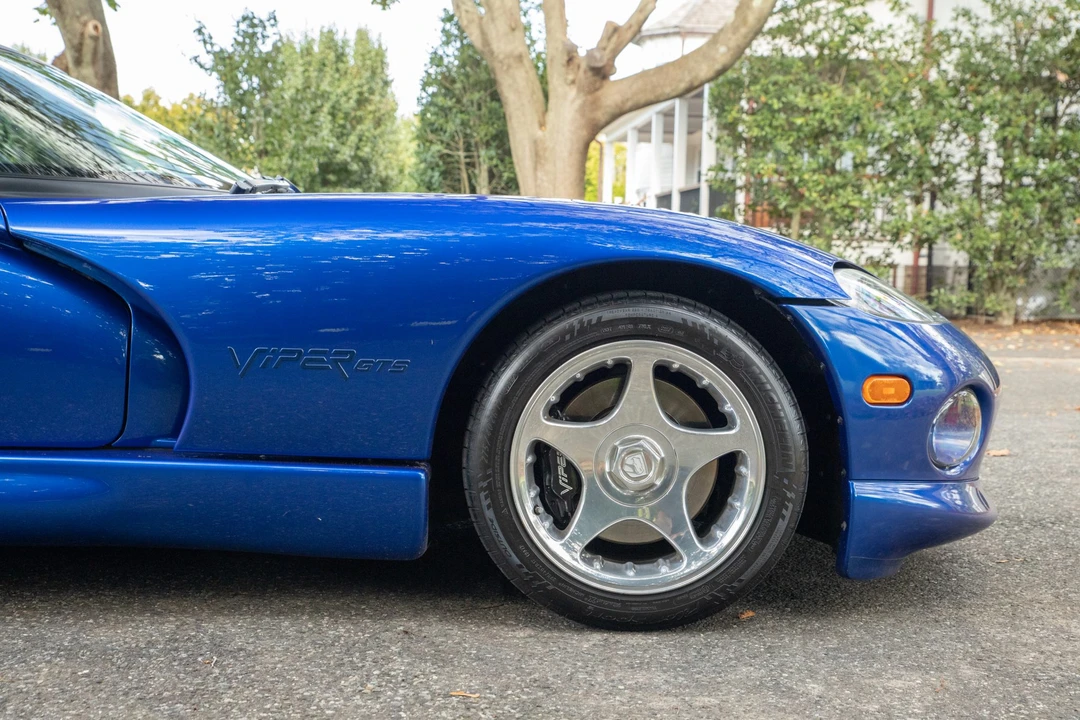 1997 Dodge Viper GTS 2nd Gen - Image 25 of 31