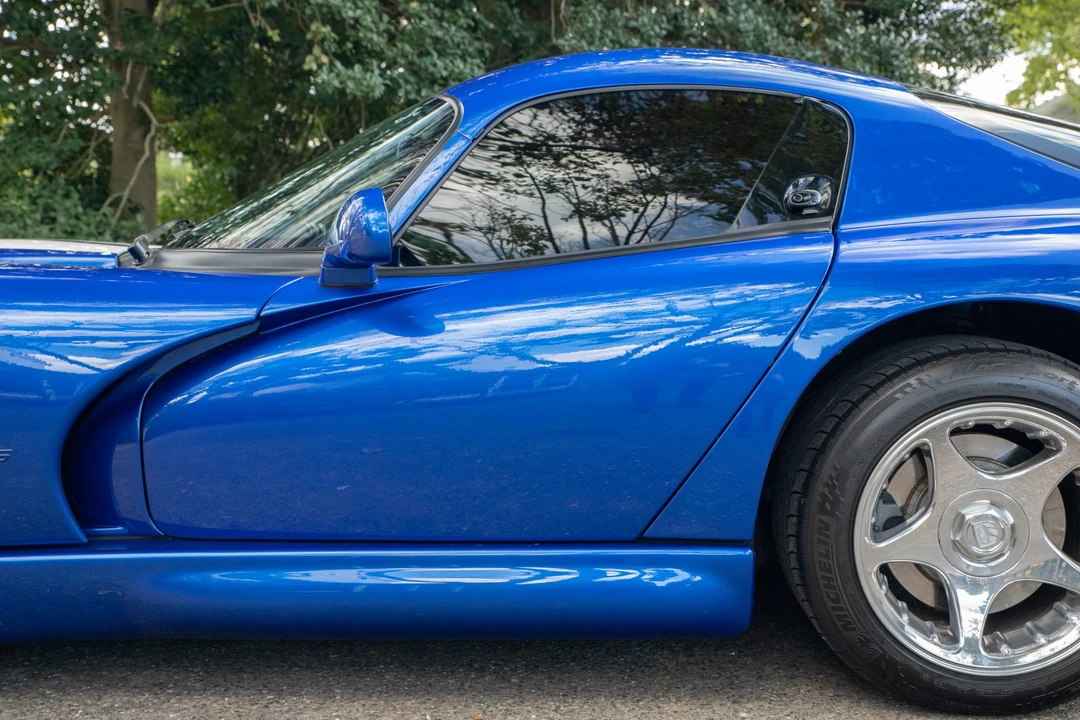 1997 Dodge Viper GTS 2nd Gen - Image 21 of 31