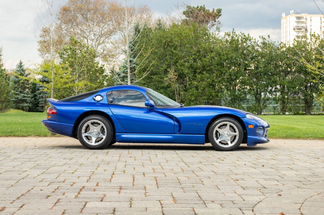 1997 Dodge Viper GTS 2nd Gen - Image 9 of 31