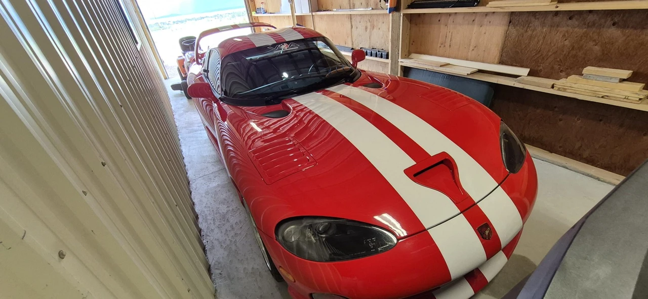 1997 Dodge Viper GTS 2nd Gen - Image 22 of 31