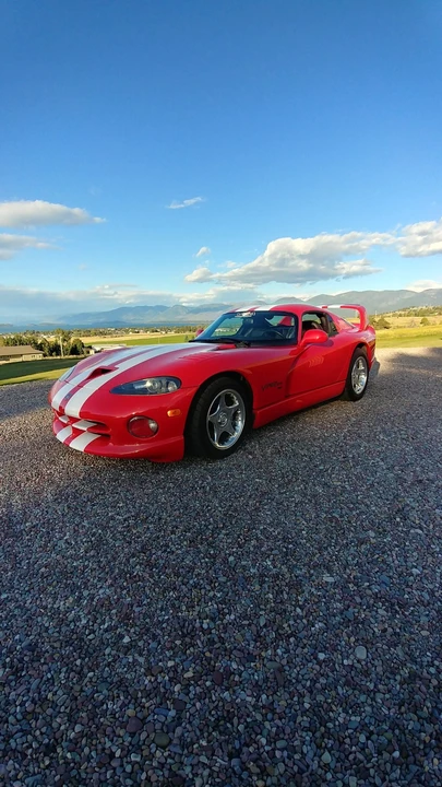 1997 Dodge Viper GTS 2nd Gen - Image 2 of 31