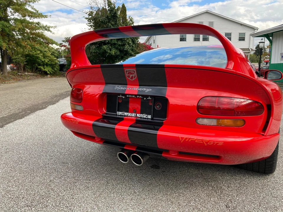 1997 Dodge Viper GTS 2nd Gen - Image 22 of 31