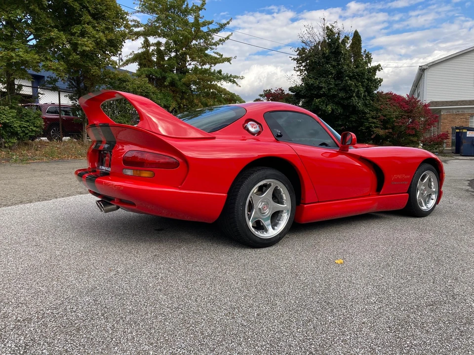 1997 Dodge Viper GTS 2nd Gen - Image 4 of 31
