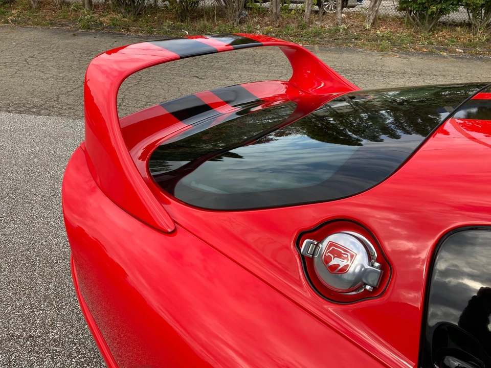 1997 Dodge Viper GTS 2nd Gen - Image 26 of 31