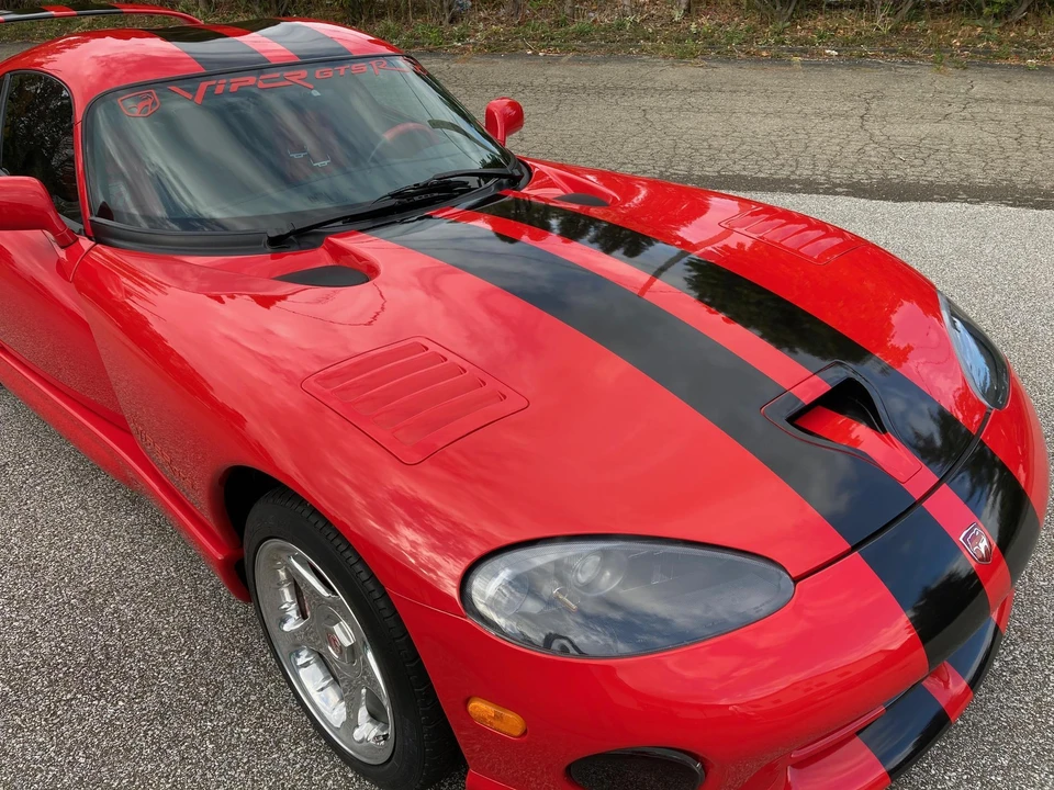 1997 Dodge Viper GTS 2nd Gen - Image 30 of 31