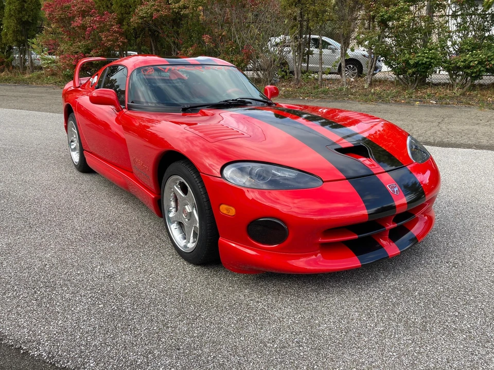 1997 Dodge Viper GTS 2nd Gen - Image 11 of 31