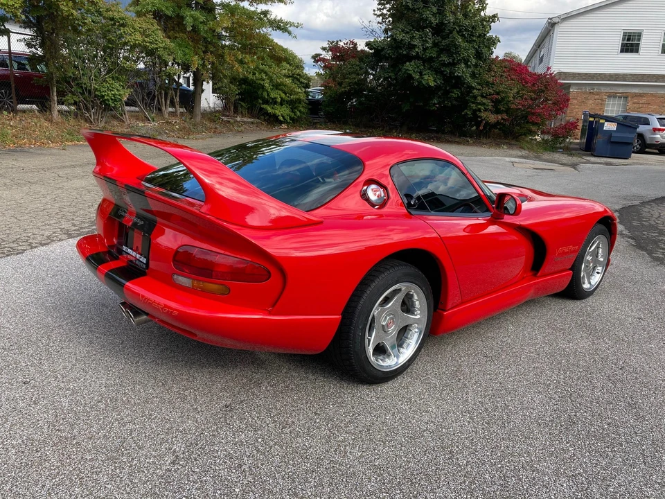 1997 Dodge Viper GTS 2nd Gen - Image 3 of 31