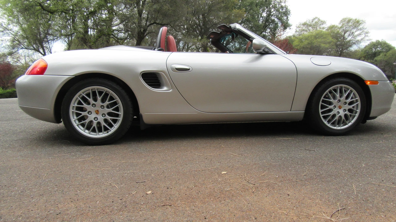 1997 Porsche 986 Boxster - Image 23 of 31