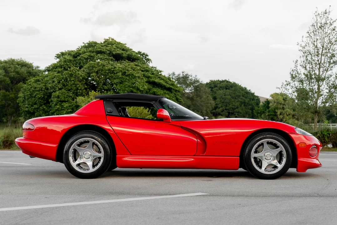 1998 Dodge Viper 2nd Gen - Image 20 of 31