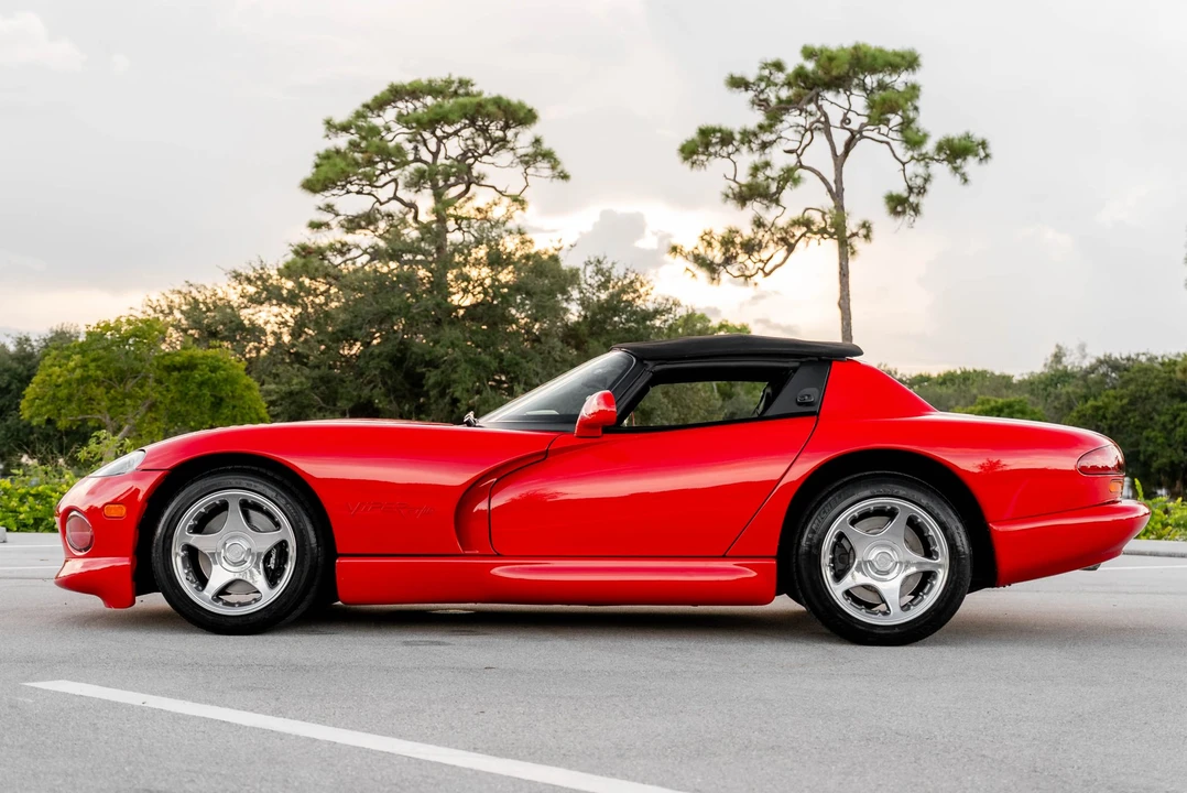 1998 Dodge Viper 2nd Gen - Image 19 of 31