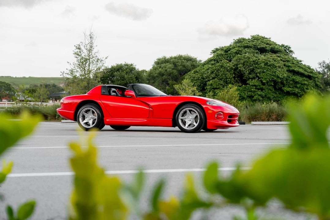 1998 Dodge Viper 2nd Gen - Image 11 of 31