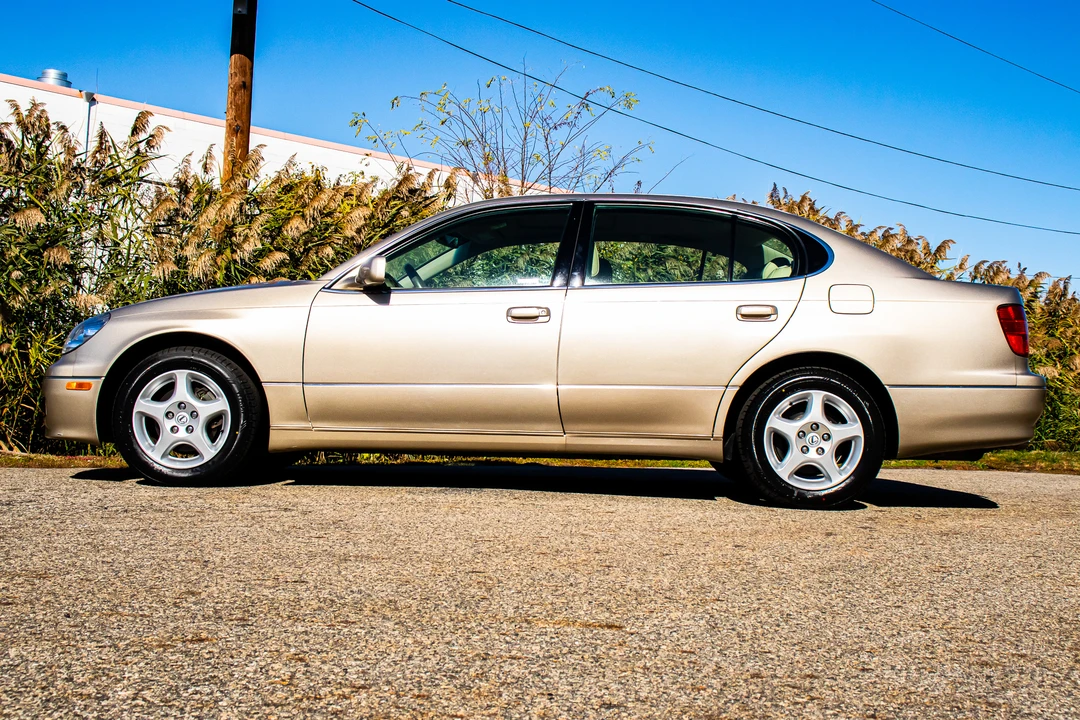 1998 Lexus GS 2nd Gen - Image 13 of 31