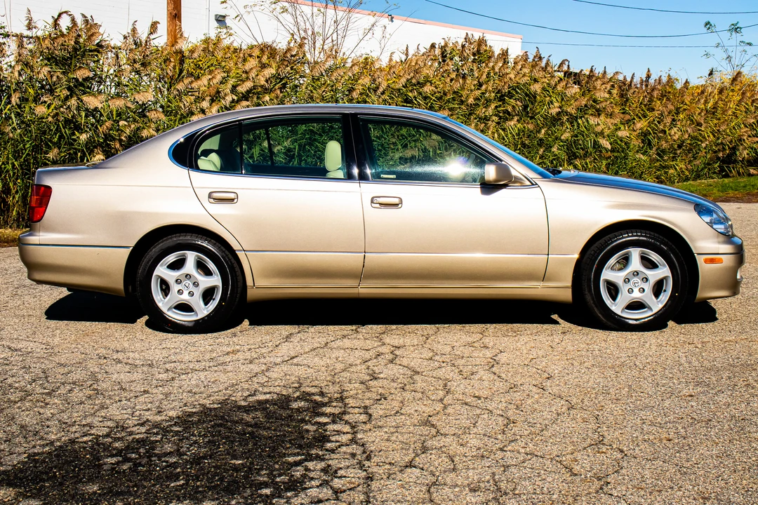 1998 Lexus GS 2nd Gen - Image 4 of 31