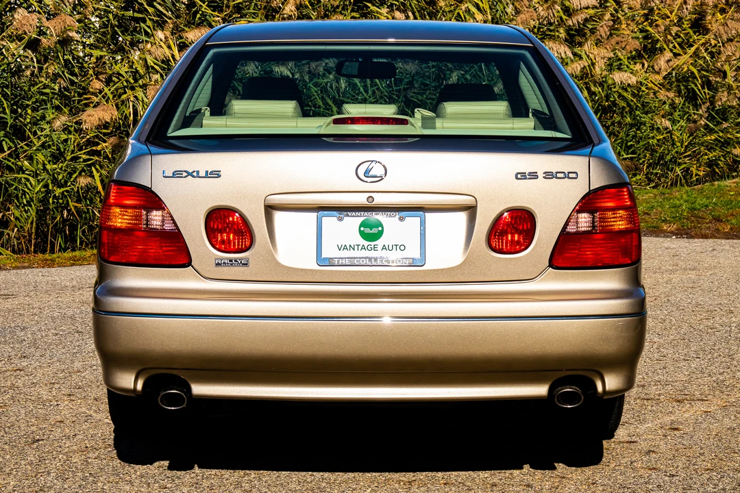 1998 Lexus GS 2nd Gen - Image 9 of 31