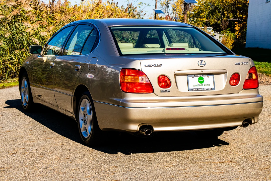 1998 Lexus GS 2nd Gen - Image 12 of 31