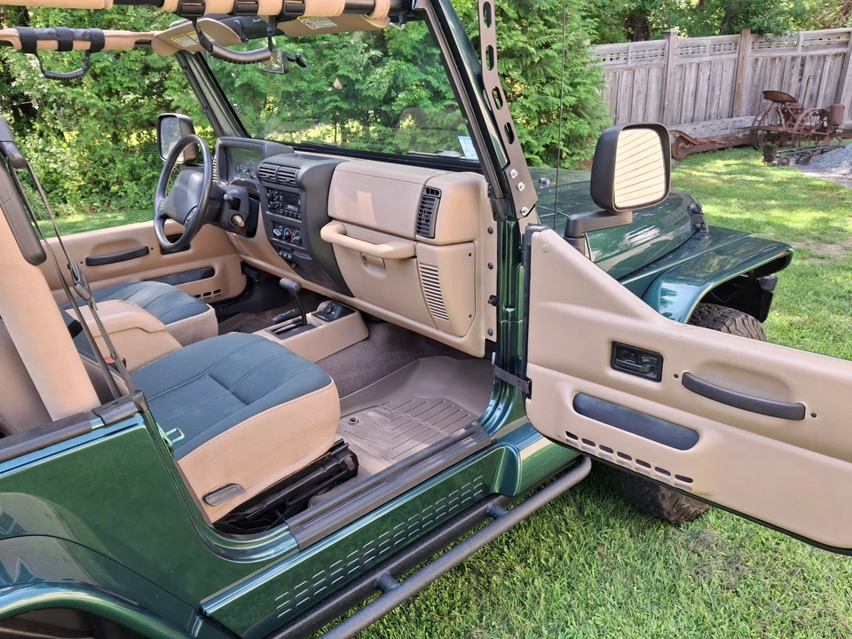 1999 Jeep TJ Wrangler - Image 21 of 31