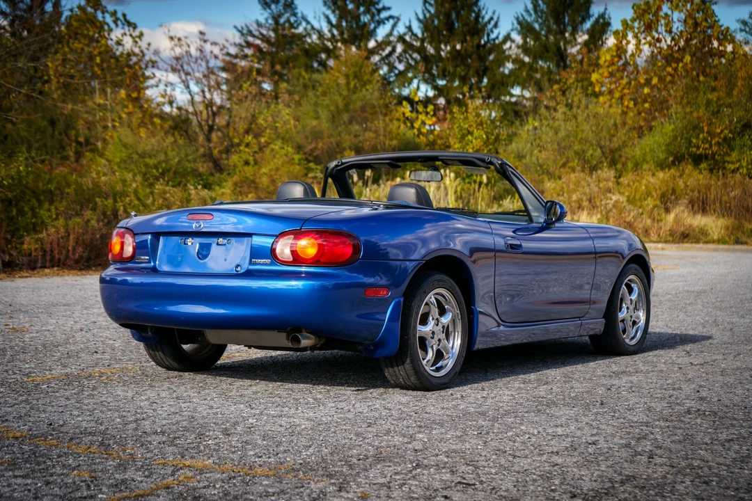 1999 Mazda NB MX-5 Miata - Image 13 of 31