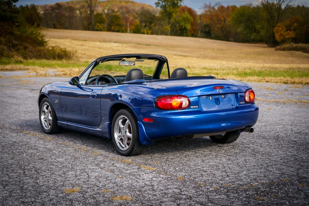 1999 Mazda NB MX-5 Miata - Image 10 of 31