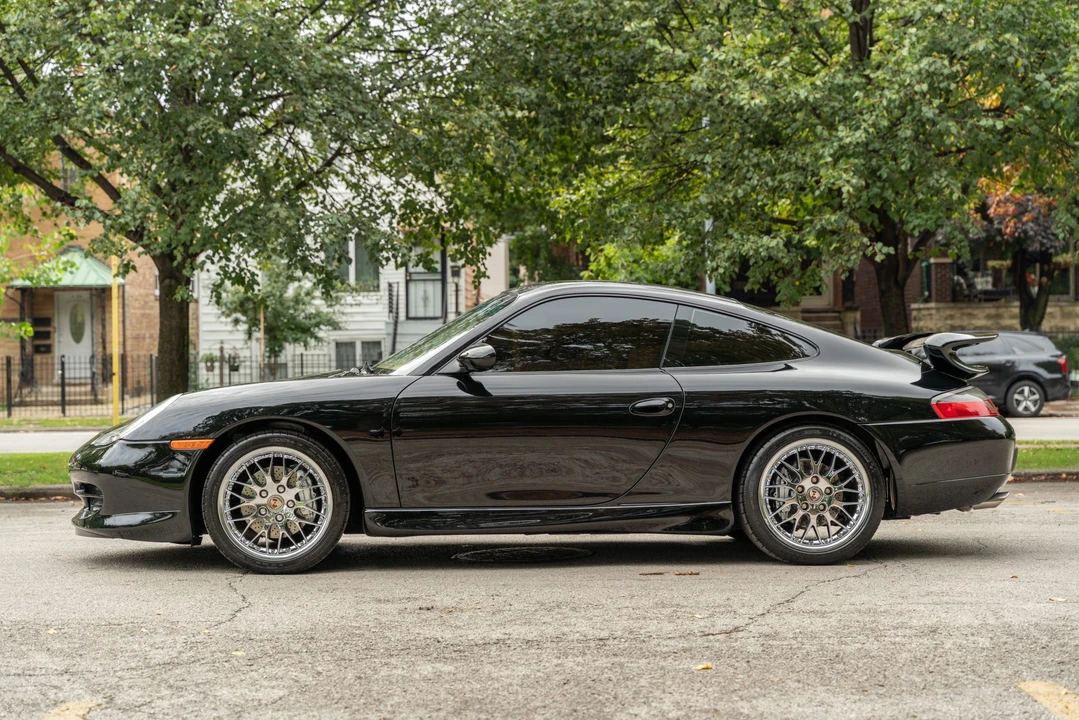 1999 Porsche 996 Carrera 4 - Image 3 of 31