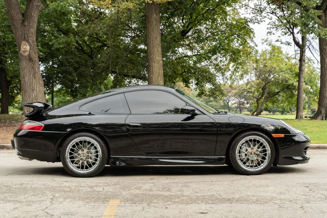 1999 Porsche 996 Carrera 4 - Image 7 of 31