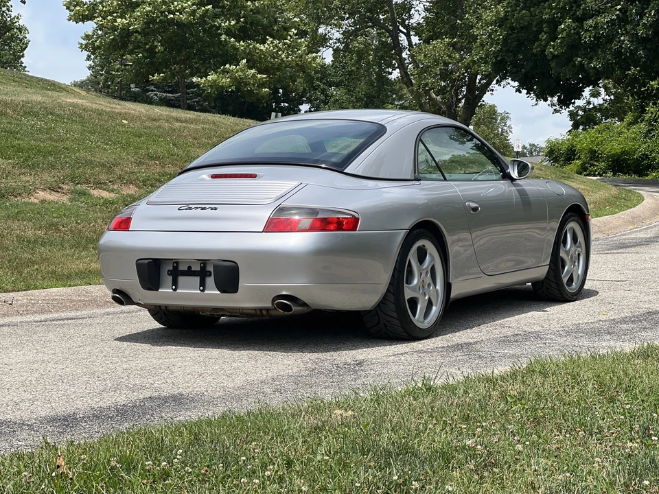 1999 Porsche 996 Carrera - Image 21 of 31
