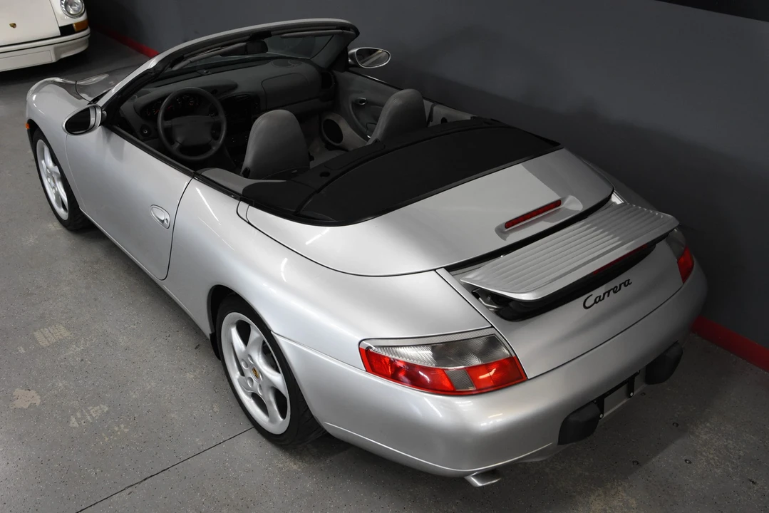 1999 Porsche 996 Carrera - Image 11 of 31