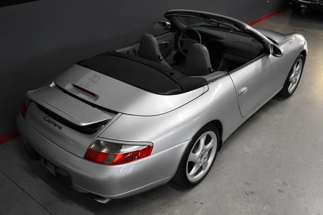 1999 Porsche 996 Carrera - Image 12 of 31
