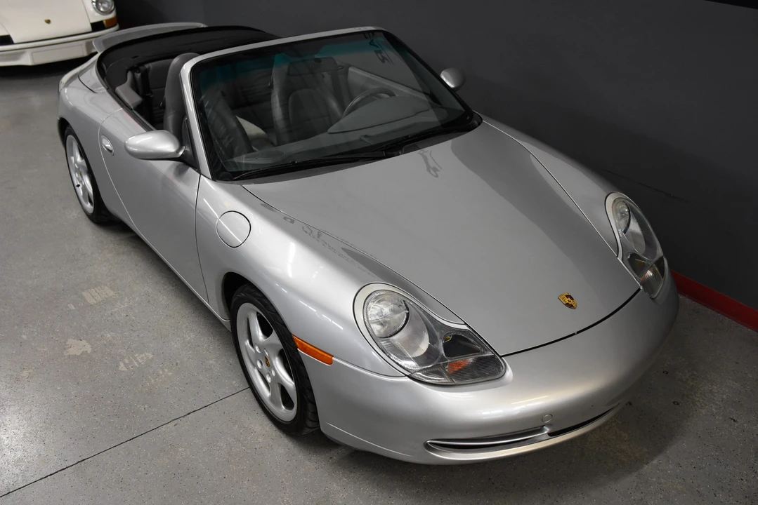 1999 Porsche 996 Carrera - Image 21 of 31
