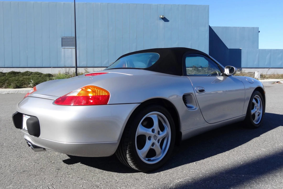 1999 Porsche 986 Boxster - Image 29 of 31