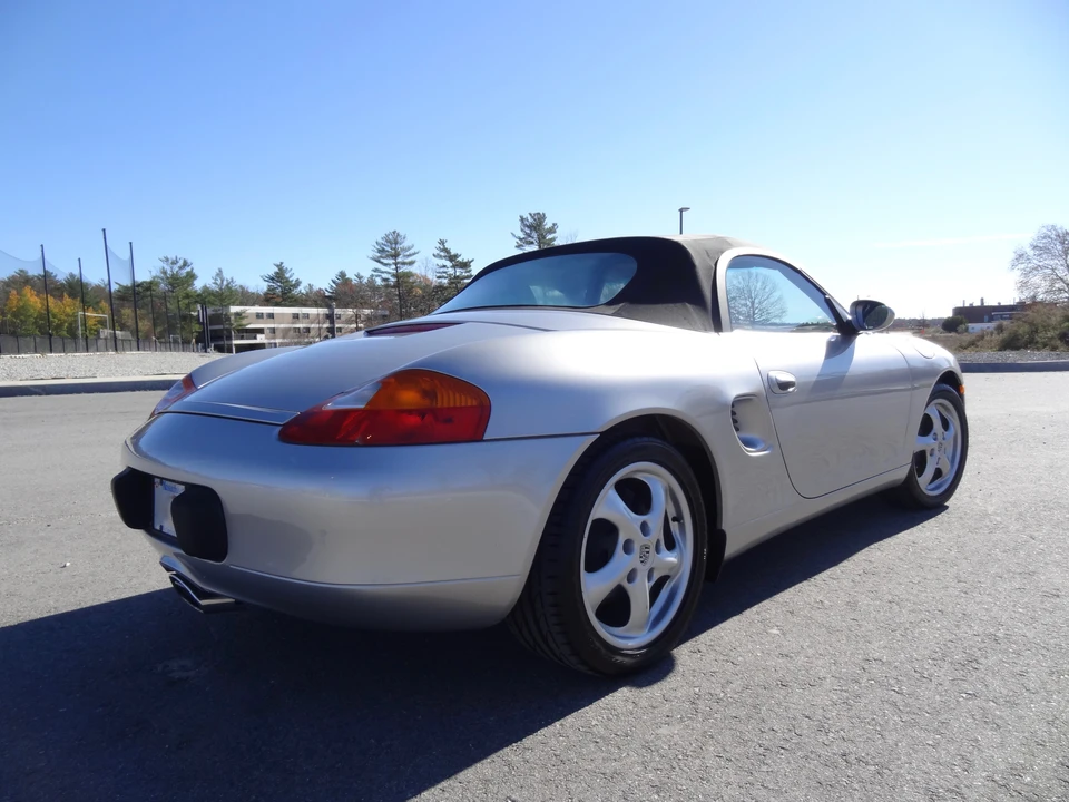 1999 Porsche 986 Boxster - Image 30 of 31