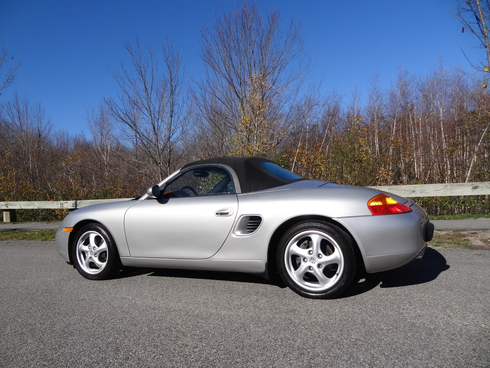 1999 Porsche 986 Boxster - Image 11 of 31