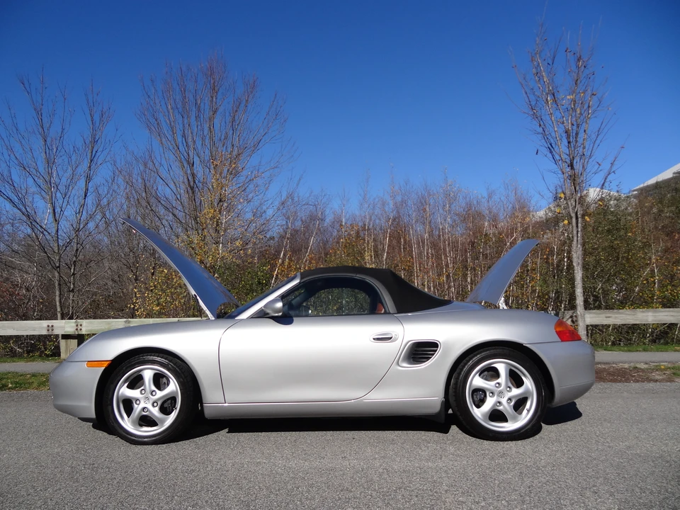 1999 Porsche 986 Boxster - Image 9 of 31