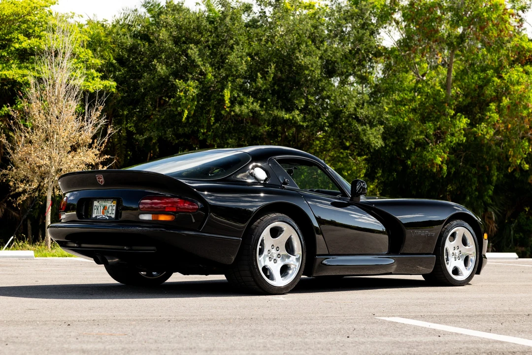 2000 Dodge Viper GTS 2nd Gen - Image 6 of 31