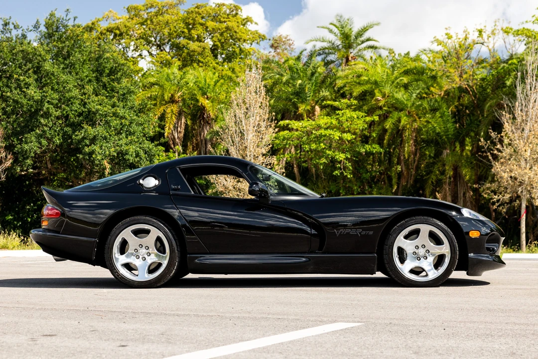 2000 Dodge Viper GTS 2nd Gen - Image 5 of 31