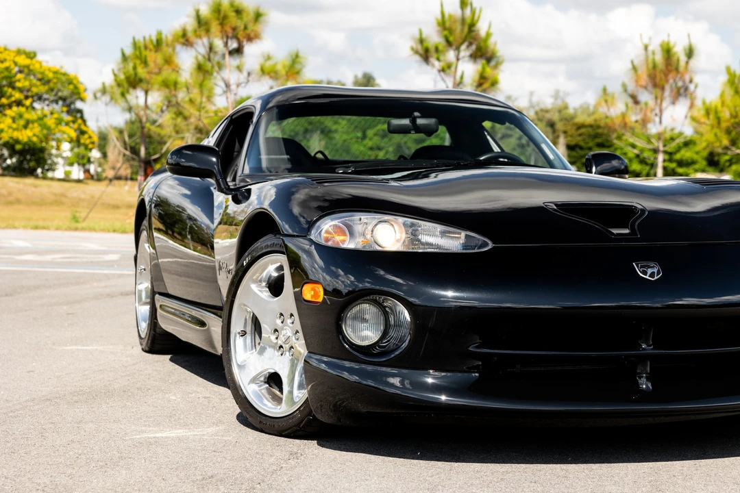 2000 Dodge Viper GTS 2nd Gen - Image 11 of 31