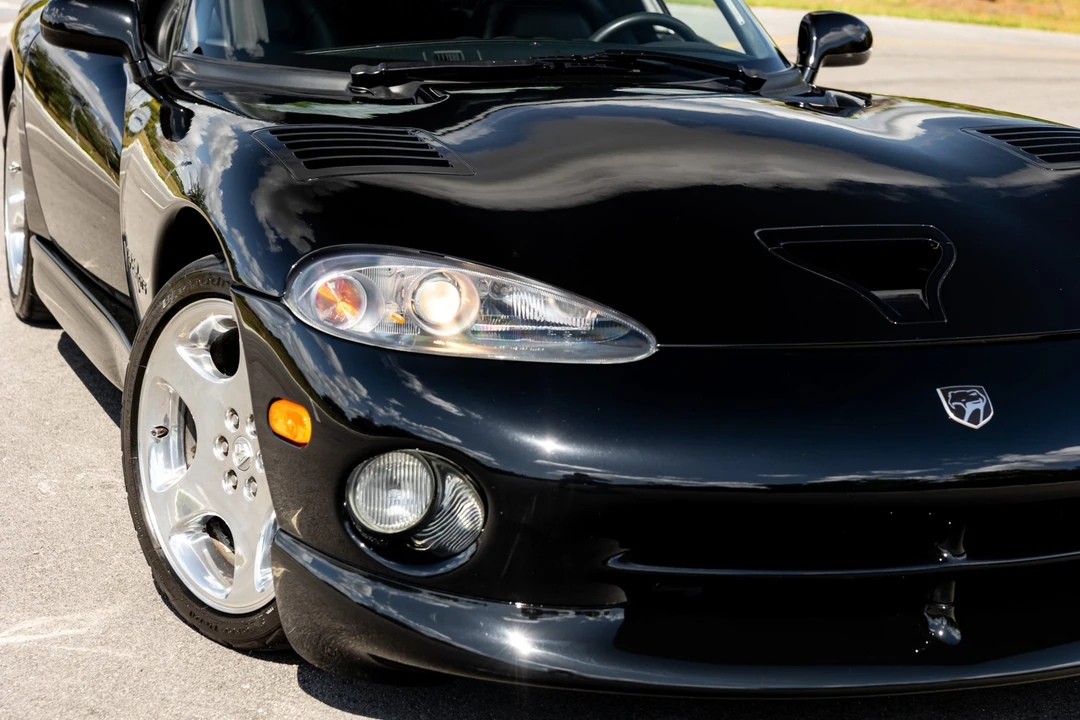 2000 Dodge Viper GTS 2nd Gen - Image 12 of 31