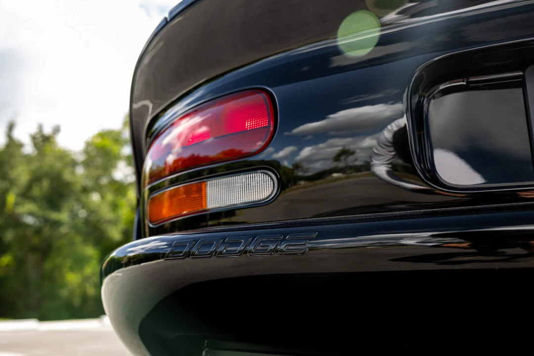 2000 Dodge Viper GTS 2nd Gen - Image 26 of 31