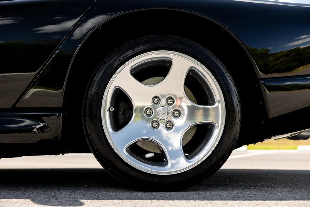 2000 Dodge Viper GTS 2nd Gen - Image 30 of 31