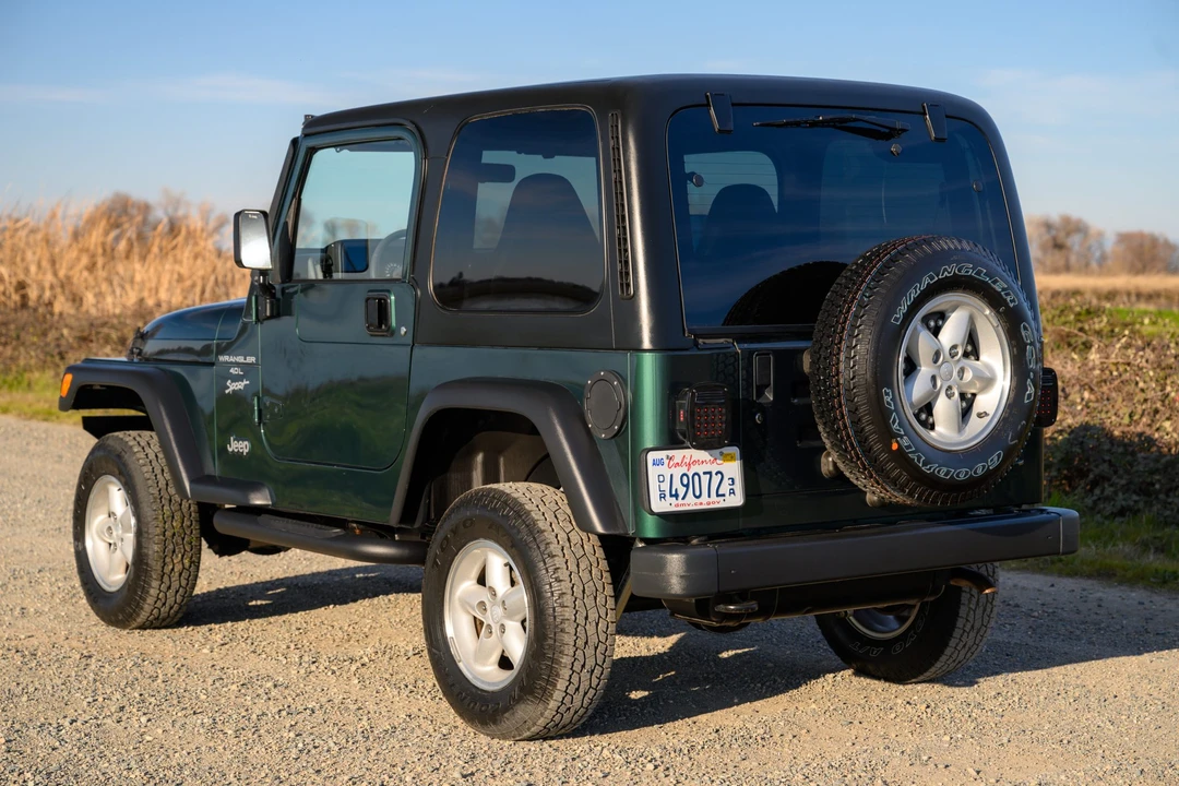 2000 Jeep TJ Wrangler - Image 27 of 31