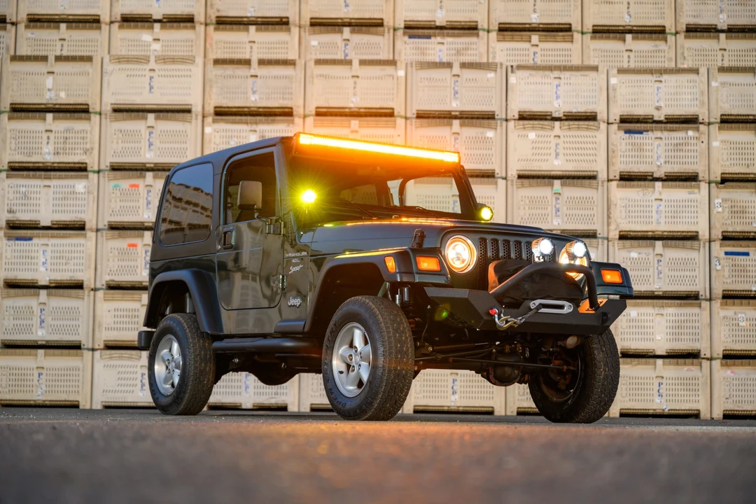 2000 Jeep TJ Wrangler - Image 8 of 31