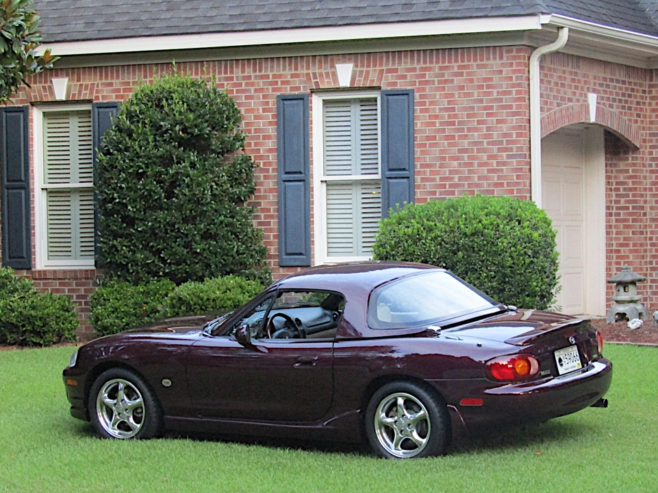 2000 Mazda NB MX-5 Miata - Image 11 of 31