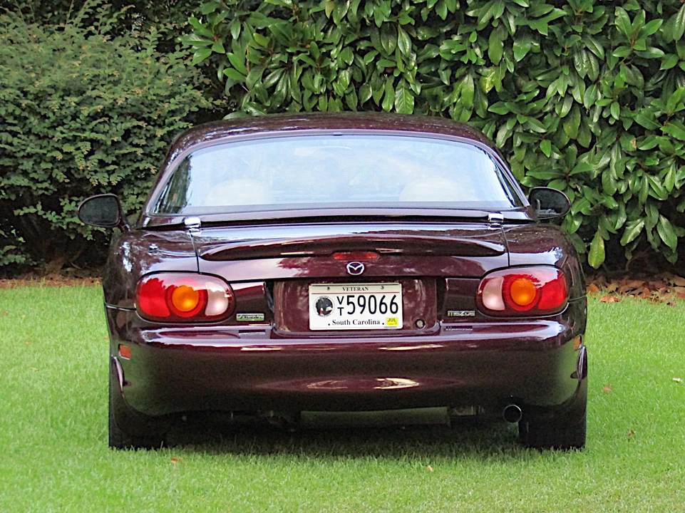2000 Mazda NB MX-5 Miata - Image 16 of 31